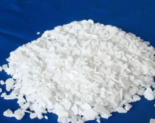 Un bon prix. Le dihydrate de chlorure de calcium flocons granule le granule CaCl2.2H2O CAS 10035-04-8 en ligne