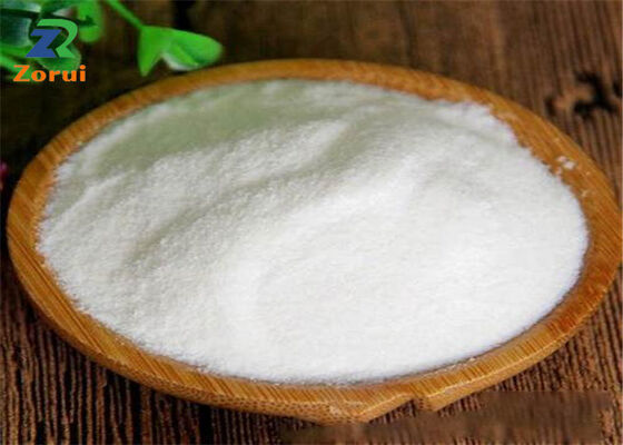 Un bon prix. L'huile de la catégorie comestible MCT saupoudrent le triglycéride à chaînes de milieu de 70% extrait à partir de la noix de coco d'huile de palmier en ligne