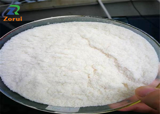Un bon prix. Le benzoate de sodium de catégorie comestible saupoudrent l'agent de conservation CAS 532-32-1 en ligne